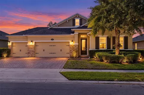 31921 Redtail Reserve Blvd, Sorrento, FL 32776