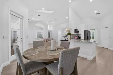 Dining - 58 Golf View Dr, Ocala, FL 34472 photo 1 of 2