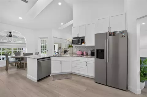 Kitchen - 58 Golf View Dr, Ocala, FL 34472 photo 4 of 5