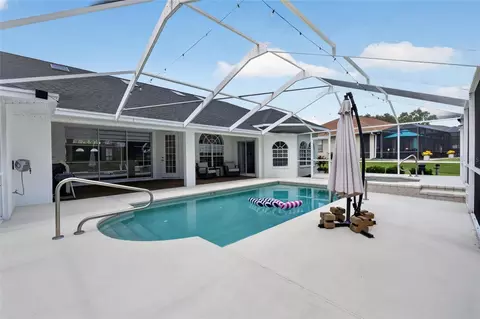 Exterior - 58 Golf View Dr, Ocala, FL 34472 photo 6 of 9