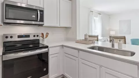 Kitchen - 789 Preston Cove Dr, Saint Cloud, FL 34771 photo 5 of 5