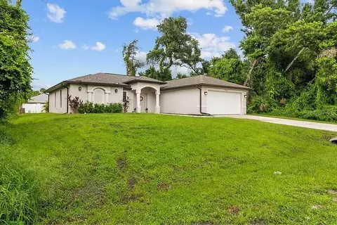 2492 Jacobs St, Port Charlotte, FL 33953