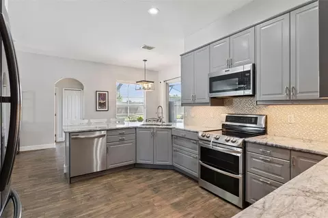 Kitchen - 1763 Slough Ct, Ocoee, FL 34761 photo 2 of 4
