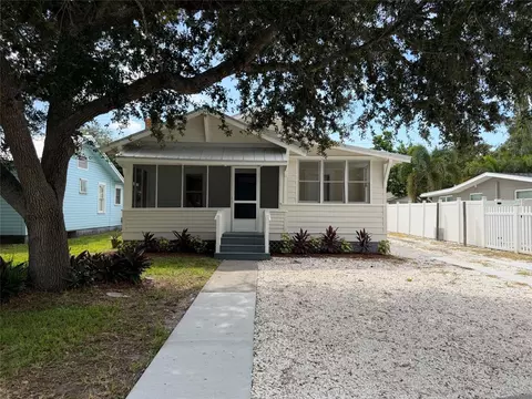 1134 Pattison Ave, Sarasota, FL 34237