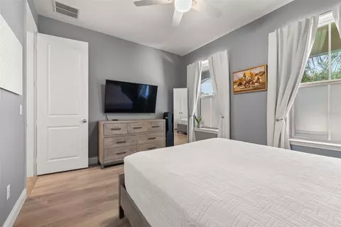 Bedroom - 8291 Procida Isle Ln, Windermere, FL 34786 photo 6 of 10