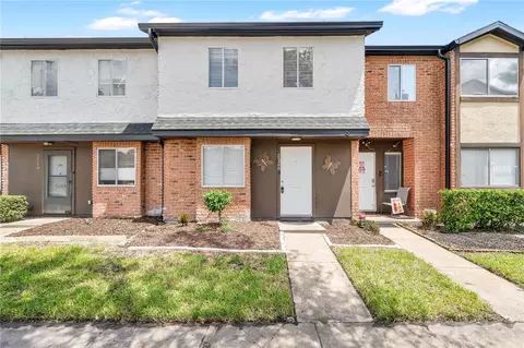 2326 Huntington Green Ct #4, Orlando, FL 32839