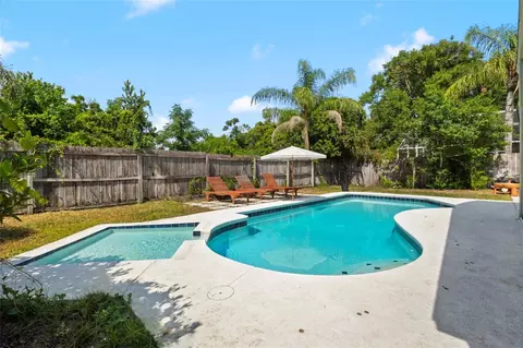 Exterior - 530 Bridge Creek Blvd, Ocoee, FL 34761 photo 4 of 8
