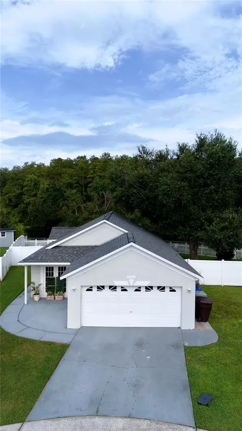 2412 Sonja Ct, Kissimmee, FL 34743