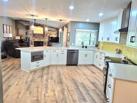 Kitchen - 5370 Whispering Pine Cir, Saint Cloud, FL 34771 photo 1 of 6