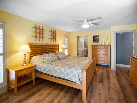 Bedroom - 5370 Whispering Pine Cir, Saint Cloud, FL 34771 photo 2 of 5