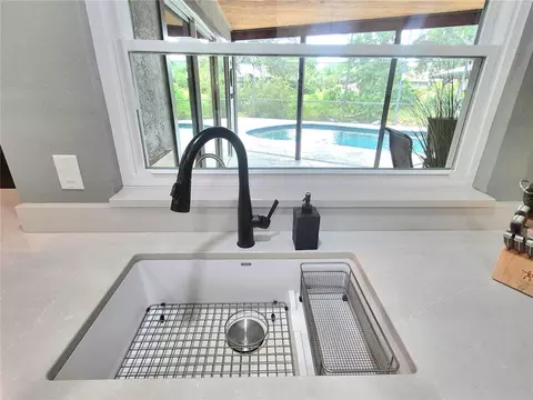 Kitchen - 5370 Whispering Pine Cir, Saint Cloud, FL 34771 photo 6 of 6