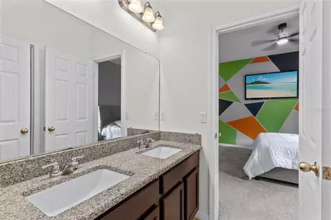 Bath - 1553 Pine Marsh Loop, Saint Cloud, FL 34771 photo 3 of 4