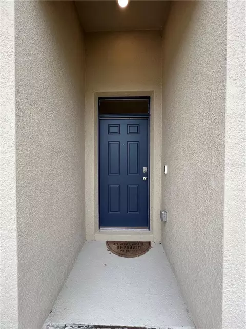 Entry Way - 4032 Grey Heron Loop, Bartow, FL 33830 photo 1 of 6