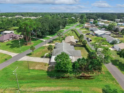 View/Area - 2504 Glenwood Dr, Edgewater, FL 32141 photo 5 of 7