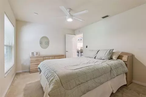 Bedroom - 2504 Glenwood Dr, Edgewater, FL 32141 photo 4 of 5