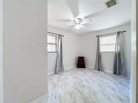 Bedroom - 23 E Hammon Dr, Apopka, FL 32703 photo 1 of 3