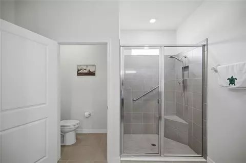 Bath - 6457 SW 89th Loop, Ocala, FL 34476 photo 2 of 3