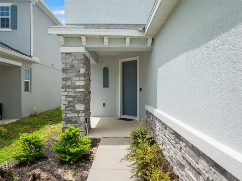 Exterior - 2865 High Pointe St, Clermont, FL 34711 photo 4 of 6