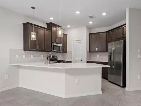 Kitchen - 2865 High Pointe St, Clermont, FL 34711 photo 2 of 3