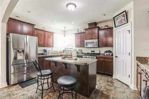 Kitchen - 732 SE Side Wheel Trl, Lee, FL 32059 photo 2 of 2