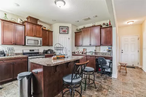 Kitchen - 732 SE Side Wheel Trl, Lee, FL 32059 photo 1 of 2
