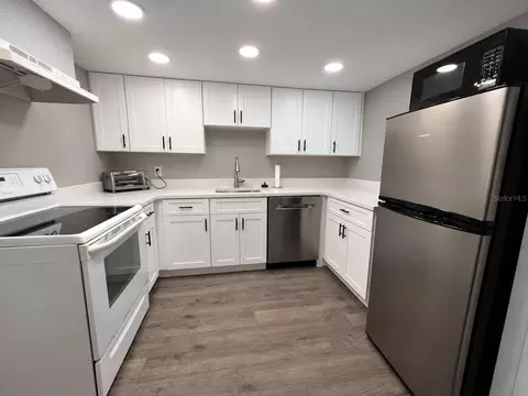 Kitchen - 693 Midway Dr #A, Ocala, FL 34472 photo 2 of 2