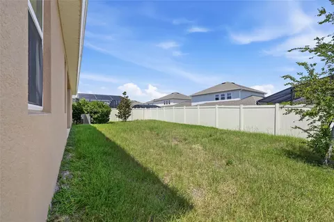 Exterior - 4767 Cragmere Loop, Clermont, FL 34711 photo 5 of 6