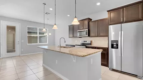 Kitchen - 5044 Walker St, Saint Cloud, FL 34771 photo 4 of 4