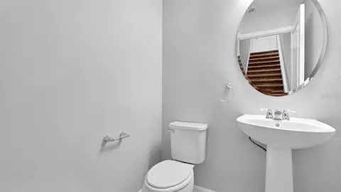 Bath - 5044 Walker St, Saint Cloud, FL 34771 photo 1 of 3