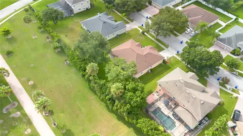 View/Area - 253 Beacon Pointe Dr, Ocoee, FL 34761 photo 4 of 9