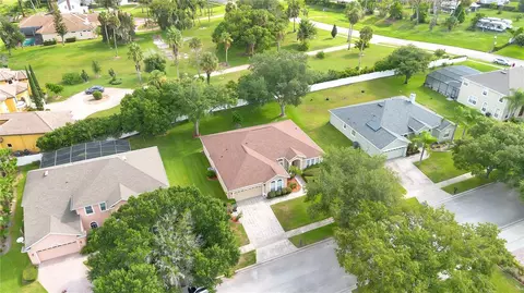 View/Area - 253 Beacon Pointe Dr, Ocoee, FL 34761 photo 2 of 9