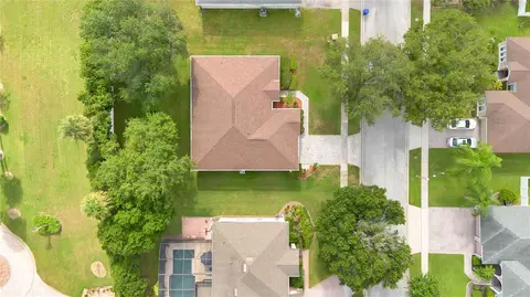 View/Area - 253 Beacon Pointe Dr, Ocoee, FL 34761 photo 3 of 9
