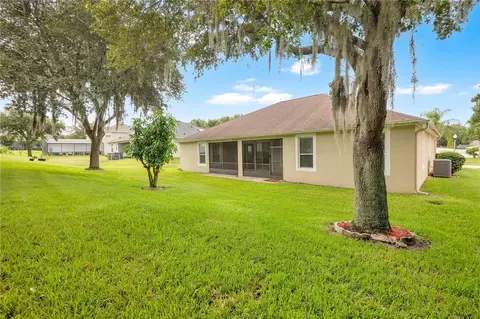 Exterior - 253 Beacon Pointe Dr, Ocoee, FL 34761 photo 4 of 7