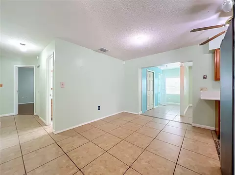 Living - 1118 Little Spring Hill Dr, Ocoee, FL 34761 photo 2 of 3
