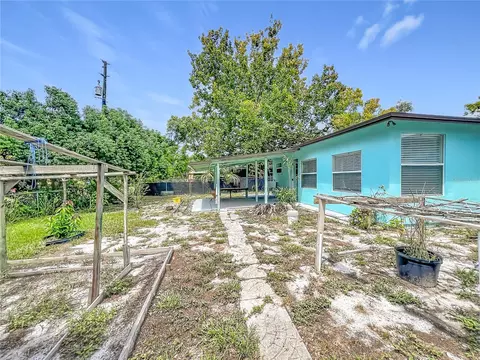 Exterior - 1118 Little Spring Hill Dr, Ocoee, FL 34761 photo 8 of 21