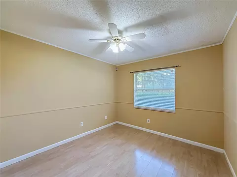 Bedroom - 2301 NE 32nd Pl, Ocala, FL 34479 photo 5 of 8