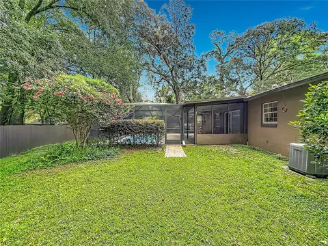 Exterior - 2301 NE 32nd Pl, Ocala, FL 34479 photo 12 of 15