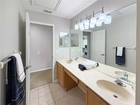 Bath - 10172 Windermere Chase Blvd, Gotha, FL 34734 photo 7 of 9