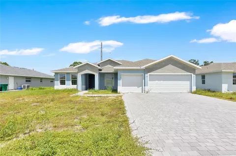 9024 Evelyn Rd, Englewood, FL 34224