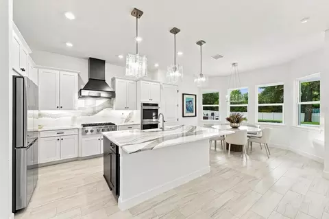 Kitchen - 1113 Holstons Pointe Pl, Gotha, FL 34734 photo 1 of 4