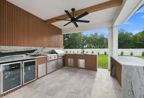 Kitchen - 1113 Holstons Pointe Pl, Gotha, FL 34734 photo 4 of 4