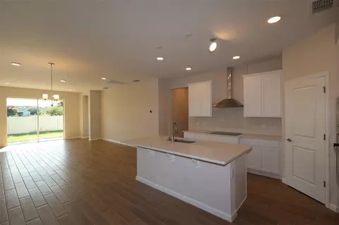 Kitchen - 2673 Great Heron Ave, Saint Cloud, FL 34773 photo 2 of 3