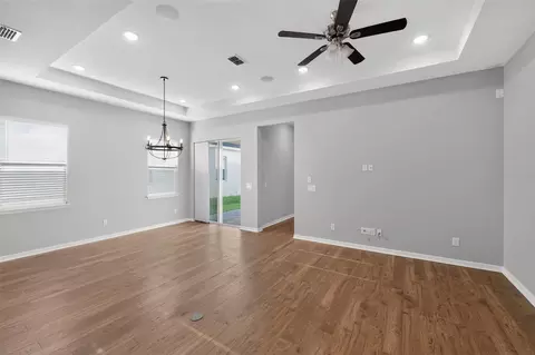 Living - 660 Kimber Ln, Debary, FL 32713 photo 5 of 6