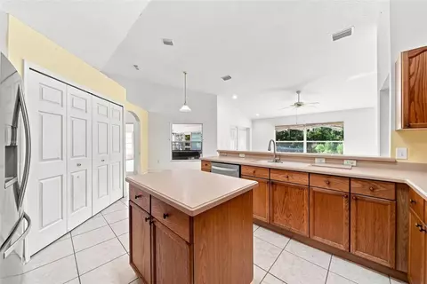Kitchen - 30116 Apricot Way, Eustis, FL 32736 photo 3 of 3