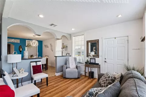 Living - 1024 Vermont Ave, Saint Cloud, FL 34769 photo 4 of 4