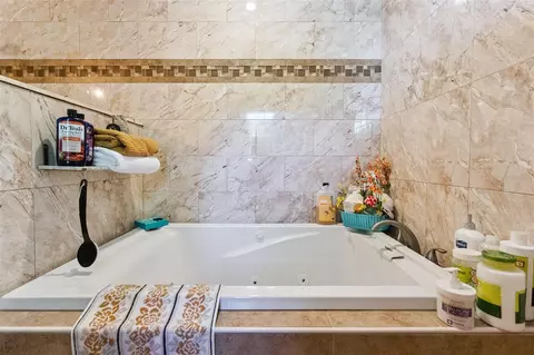 Bath - 1024 Vermont Ave, Saint Cloud, FL 34769 photo 5 of 5