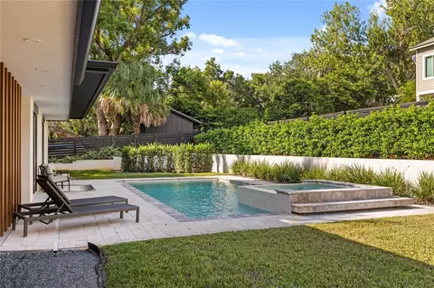 Exterior - 930 East Blvd, Windermere, FL 34786 photo 5 of 19
