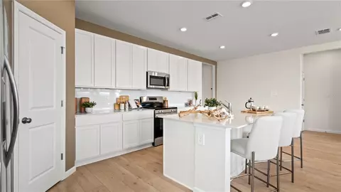 Kitchen - 5095 Flaxleaf St, Saint Cloud, FL 34772 photo 3 of 3