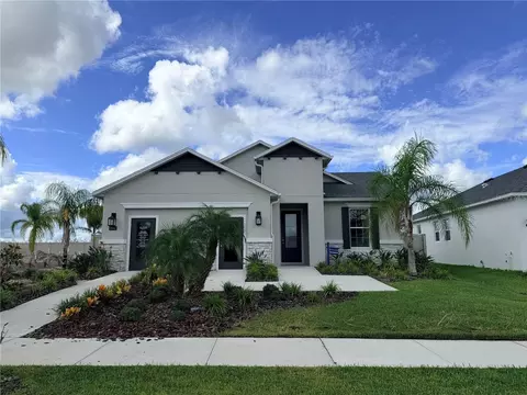 2442 Pinwherry St NW, Palm Bay, FL 32907