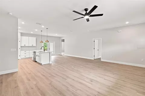 Living - 41325 Royal Trails Rd, Eustis, FL 32726 photo 2 of 5